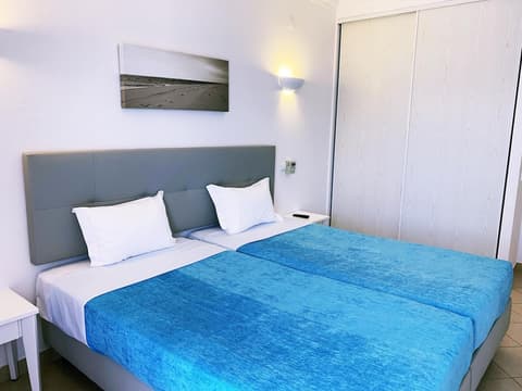 3HB Clube Humbria, Room