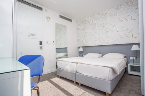 Hotel San Antonio, Room