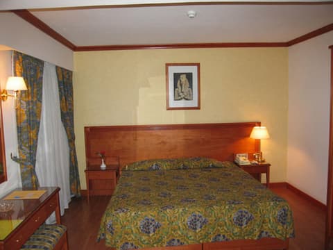 Philippe Luxor Hotel, Room
