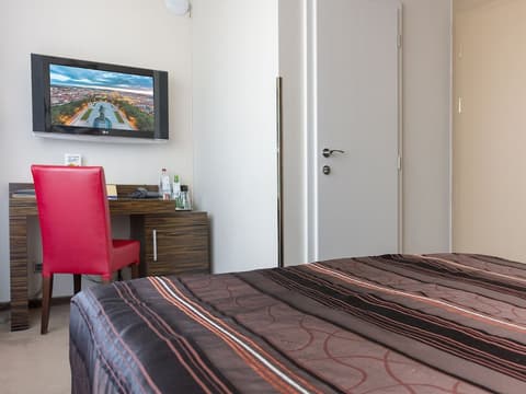 EA Hotel Crystal Palace, Room