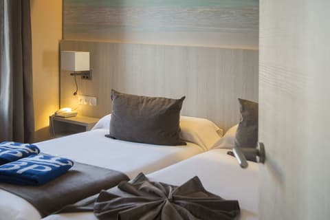 Benalmádena Palace - Hotel SPA & Apartments, Room