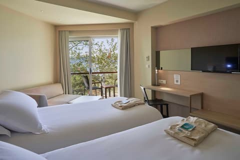 Richmond Nua Wellness -Spa - Adults Only, Room