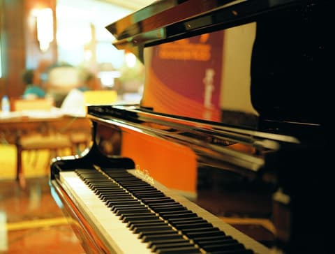 Grand Regency Doha, Trademark Collection by Wyndham, Lobby