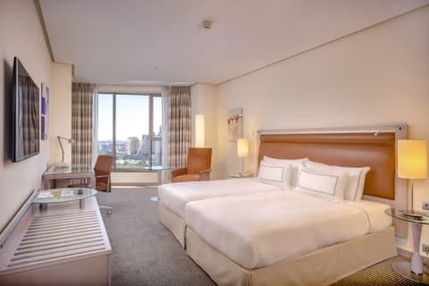 Melia Valencia, Room