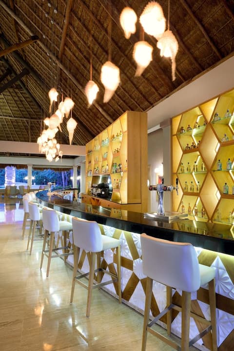Grand Palladium Select White Sand Resort & Spa - All Inclusive, Lobby lounge