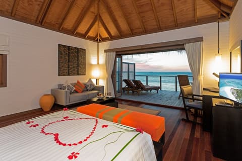 Meeru Island Resort & Spa 2025 - GATTINONI, Room