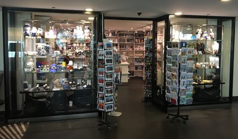 Mövenpick Hotel Amsterdam City Centre, Gift shop