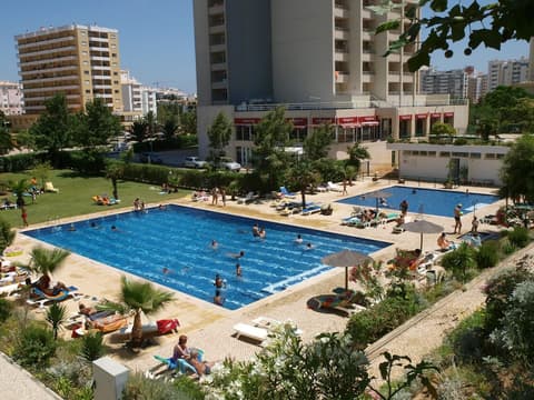 Apartamentos Jardins da Rocha, Pool