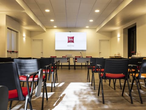 ibis Roma Fiera, Meeting facility