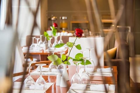 Palatino Hotel, Dining