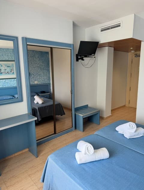 Santa Monica Playa, Room