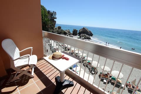 Hotel Balcón de Europa, Balcony