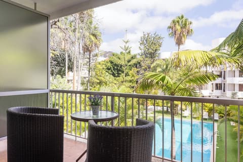 Hotel Colón Rambla, Balcony