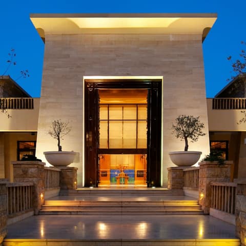 Kempinski Hotel Ishtar Dead Sea, Interior entrance