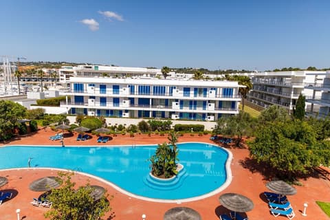 Marina Club Suite Hotel, Room