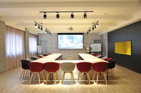 Hotel Campanile Shanghai Natural History Museum, 