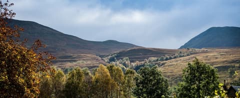 The Stronlossit Inn, Mountain view