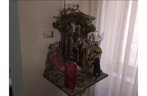 Soggiorno Paradiso due, Interior entrance