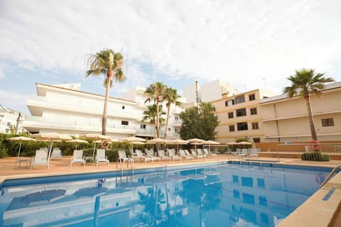 Hotel JS Horitzo, Pool