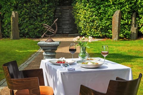 Carlton Hotel Blanchardstown, Restaurant