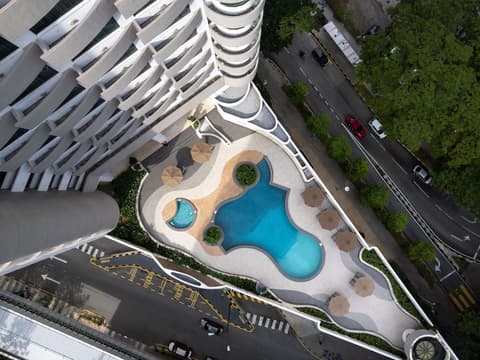 Novotel Kuala Lumpur City Centre, Pool