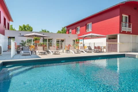 Comfort Aparthotel Nantes La Beaujoire, Pool