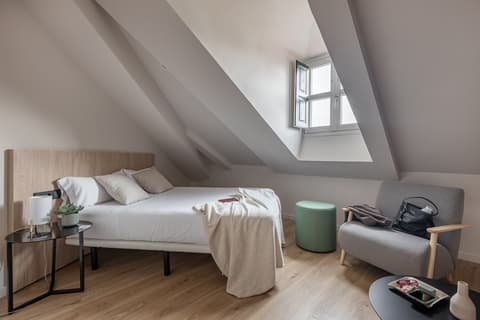 Líbere Madrid Palacio Real, Room