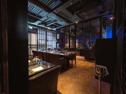 Dakota Eurocentral, Restaurant