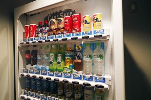 Hotel Monterey Hanzomon, Vending machine