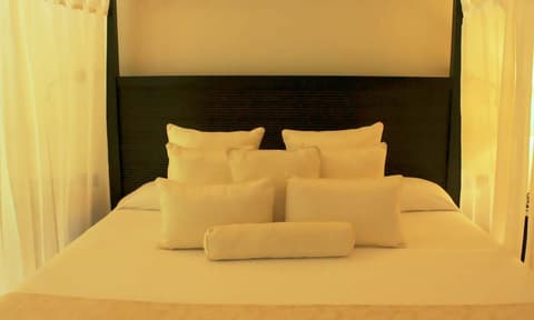 Catalonia Privileged Maroma, 