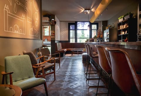 Max Brown Hotel Museum Square, part of Sircle Collection, Bar (on property)