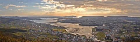 Hotel Spa Odeón, City view