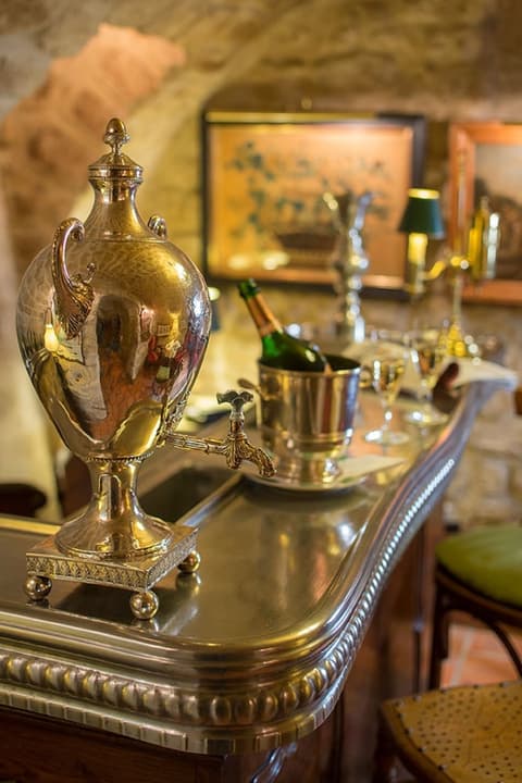 Duc de Saint-Simon, Interior detail