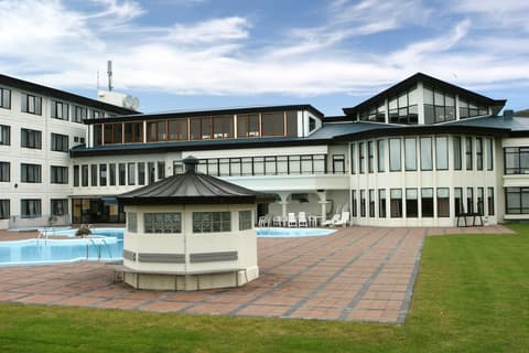 Hotel Örk, Outdoor pool