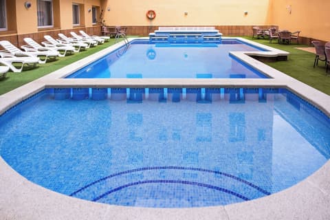 RVHotels Mar de Tossa, Pool