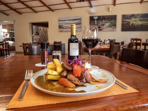 Casa Andina Standard Colca, Dining