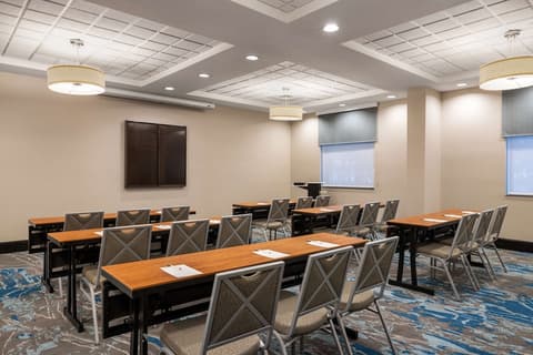 Hilton Garden Inn West Palm Beach Airport, Meeting facility