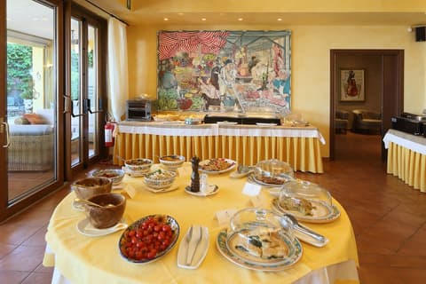 Villa Angela, Breakfast area