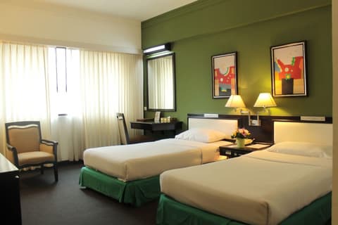 Chiang Mai Hill, Room