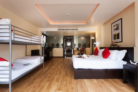 The Briza Beach Resort, Samui, Room