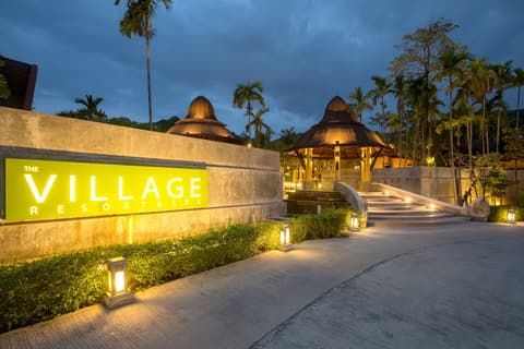 The Village Resort, Property entrance