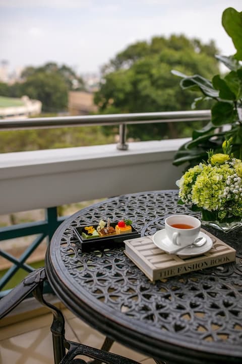 The Tray Hotel, Terrace/patio