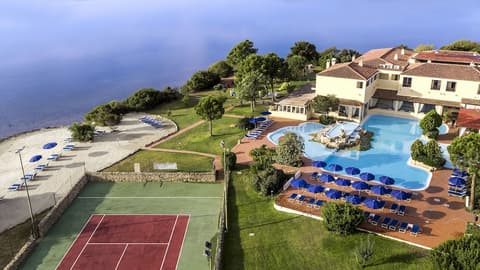 Colonna Hotel Du Golf, Aerial view