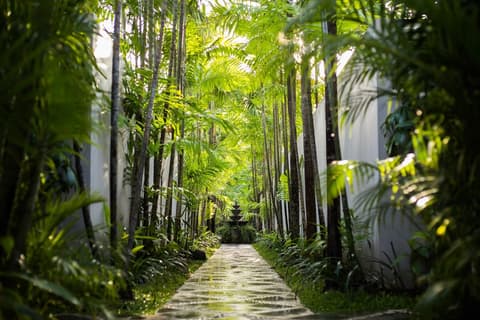 Bhavana Private Villas, Garden