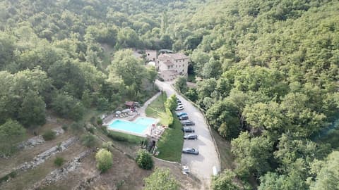 Hotel Le Pozze Di Lecchi, Front of property