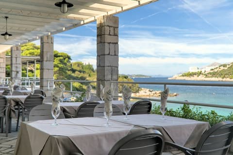 Hotel Vis, Restaurant