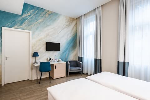 Atrium Fashion Hotel, Room