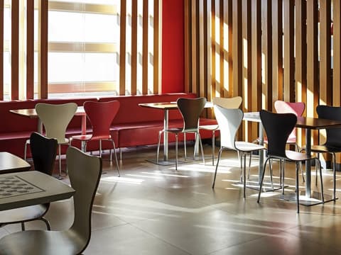 Ibis Goiania, Bar (on property)