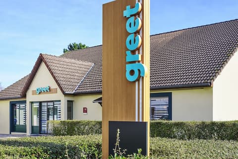 greet Hotel Versailles - Voisins Le Bretonneux, Reception