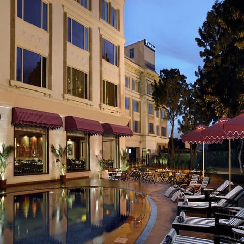 Park Plaza Jodhpur, Outdoor pool